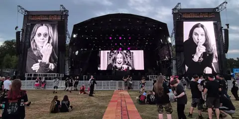 Metal Fans Pay Tribute to Ozzy at Mourning Festival
