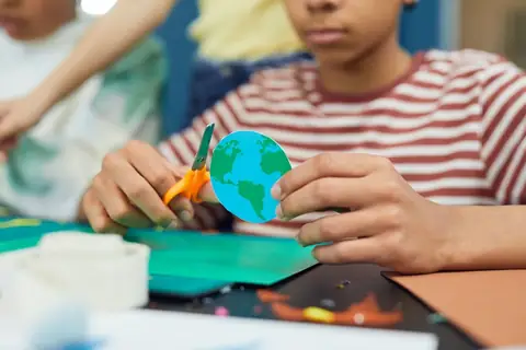 Is Plant Earth Actually Round?